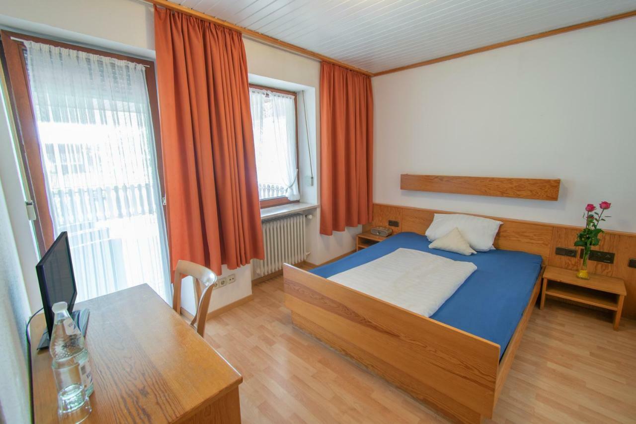 Hotel Laufelder Hof Eksteriør billede